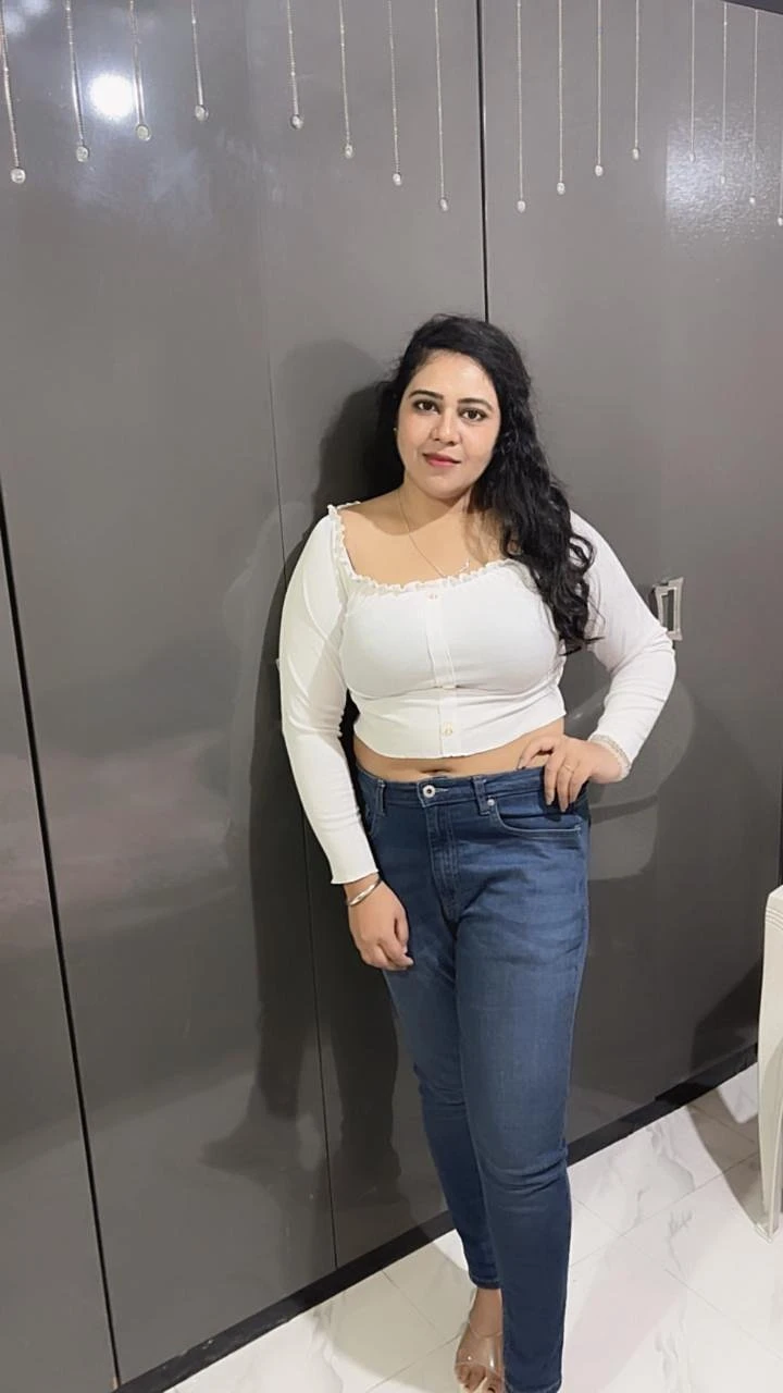 Sushma Suhasini New Girl Banglore – Indian escort in Bangalore — 2 / 5