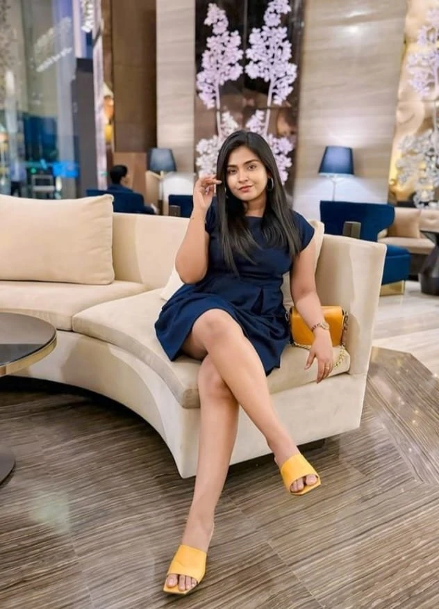 Muskan – Indian escort in Bangalore — 2 / 3