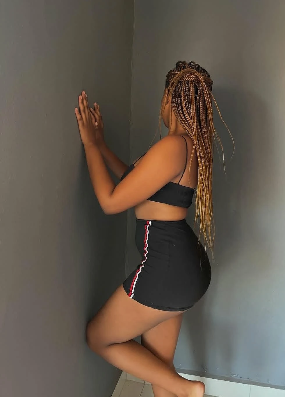 Shania – South African escort in Chandigarh — 3 / 5
