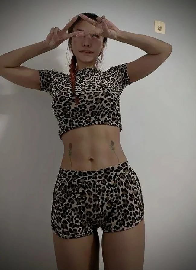 PP Sexy for You CIM 69 – Thai escort in Phnom Penh — 15 / 22