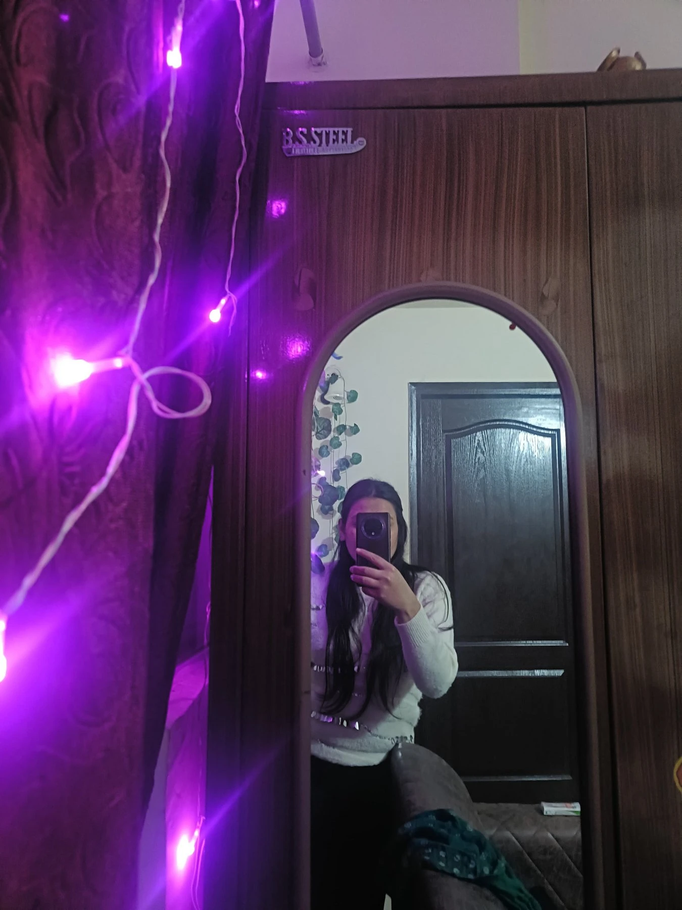 Urvashi independent – Indian escort in Greater Noida — 3 / 7