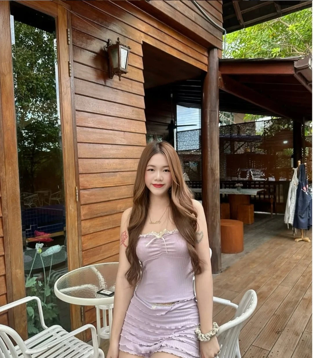 Catherine – Albanian escort in Bangalore — 4 / 5