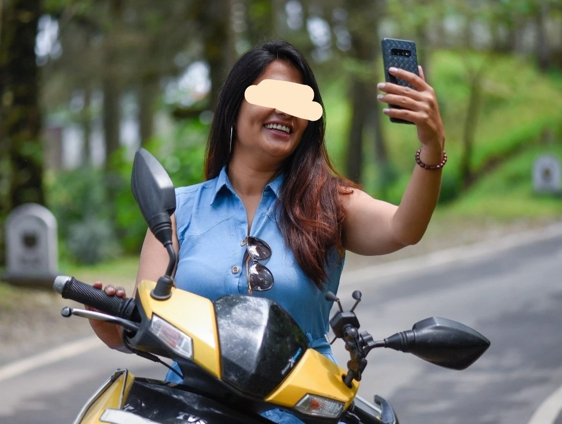 Richa Sharma – Indian escort in Bangalore — 2 / 5