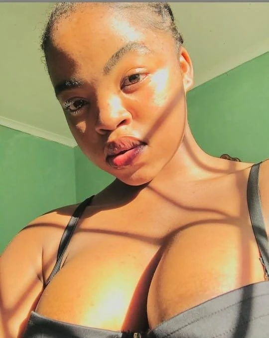 lil – South African escort in Bangalore — 2 / 3