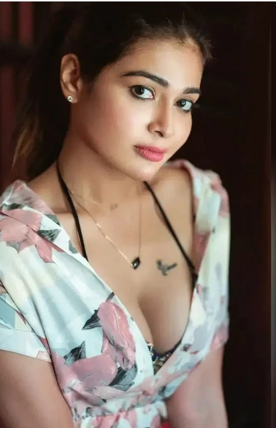 Mohini – Indian escort agency in Bangalore — 3 / 4