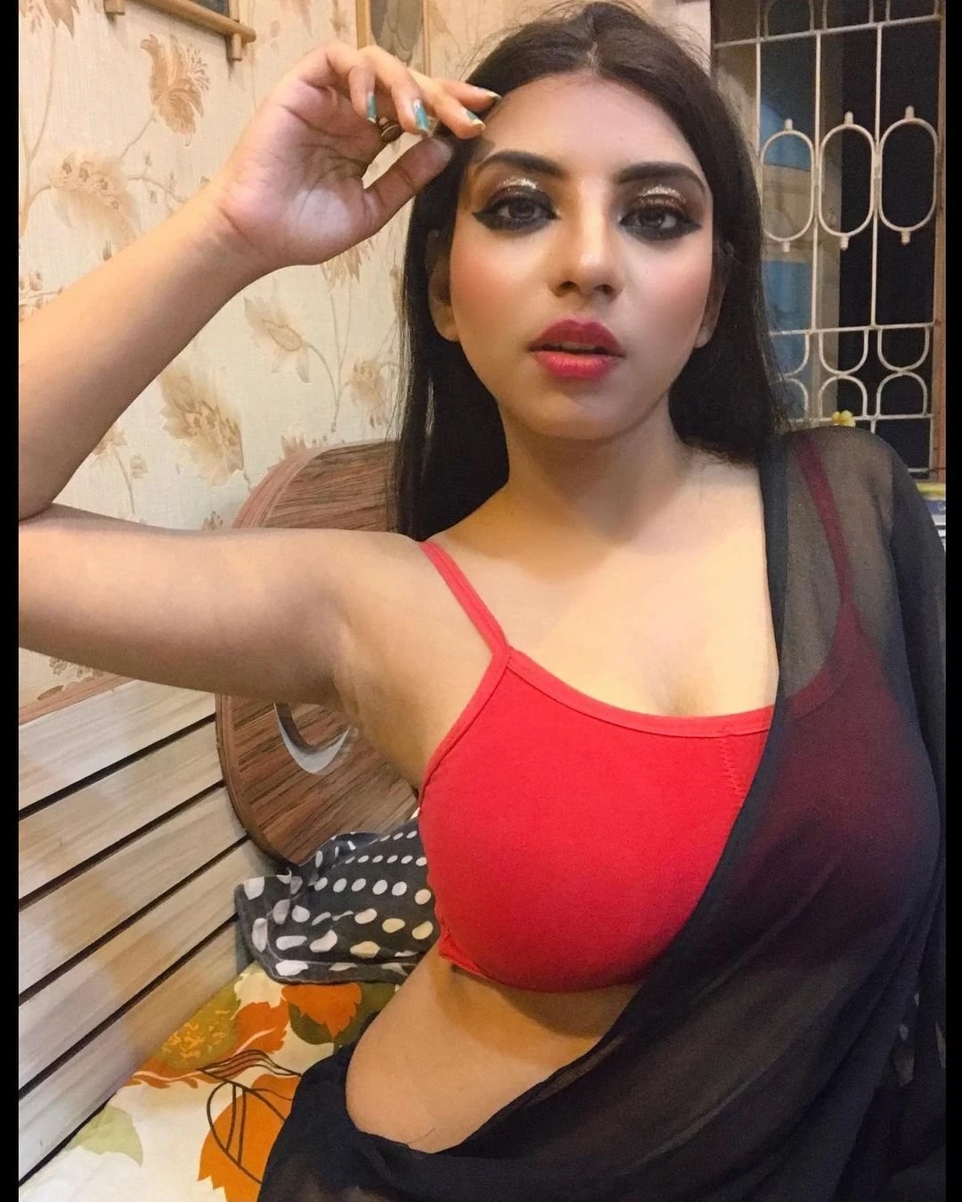 Lisana Priya – Indian escort in Bangalore — 6 / 12