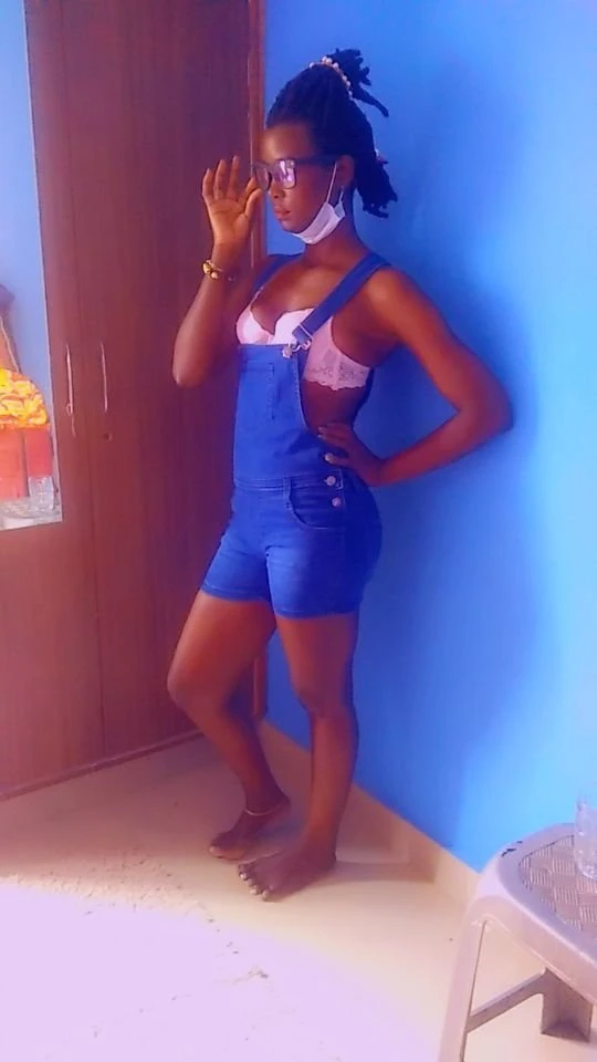 Nelly – South African escort in Bangalore — 8 / 10