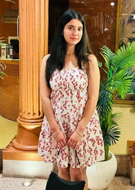 72069m08005 Call & Wathsap 24*7 Avaliable – Indian escort in Chandigarh — 4 / 5