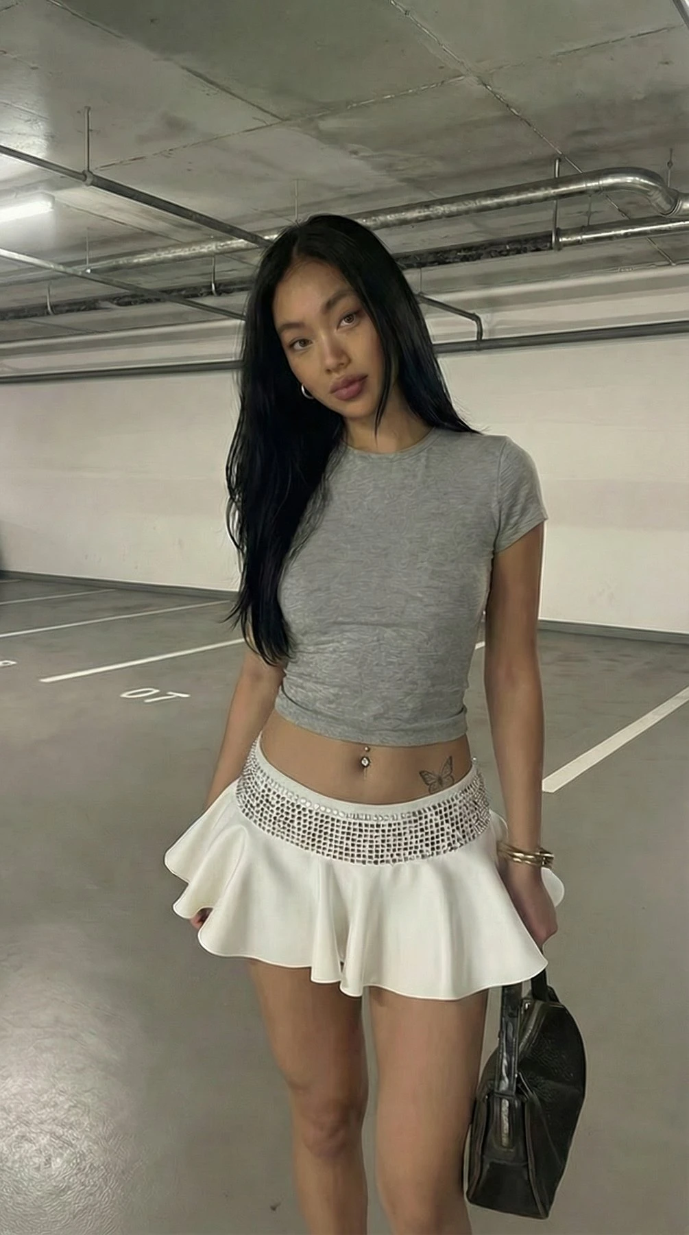 Emma Yip – Chinese escort in Hong Kong — 2 / 4