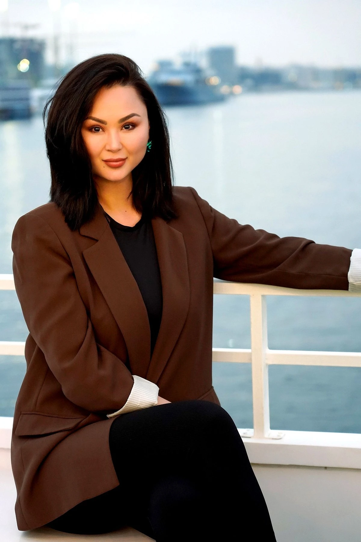 Eira – Kazakhstani escort in Hong Kong — 7 / 8