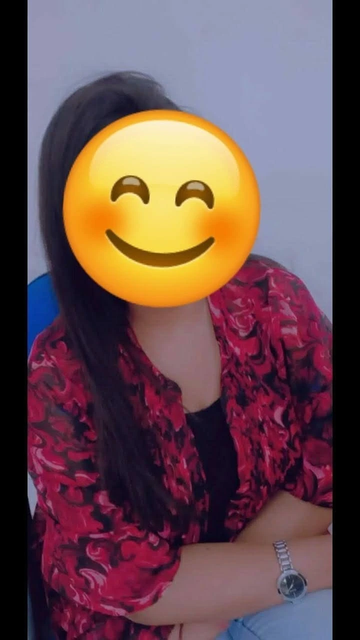 Shubhra Sharma – Indian escort in Ghaziabad — 2 / 4