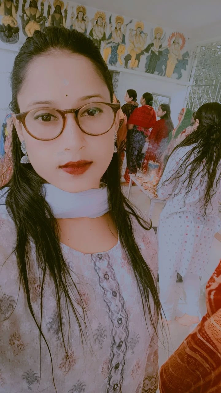 ANKITA CAM AND REAL MEET – Indian escort in Bangalore — 3 / 6