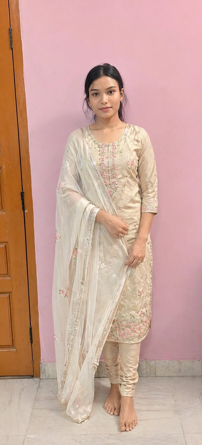 Beautiful Collection of College Student – Indian escort in Bangalore — 3 / 5