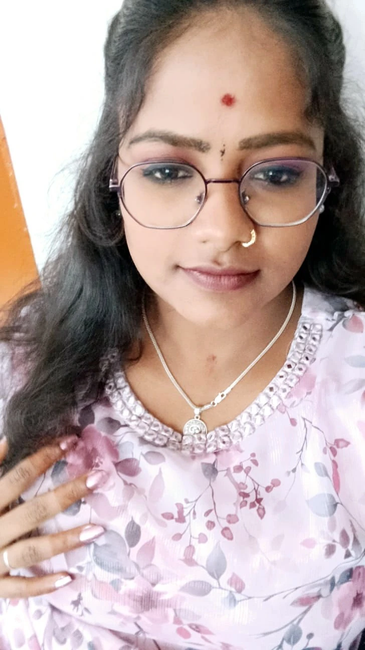 HOT INDEPENDENT GIRL LOW COST – Indian escort in Chennai — 3 / 4