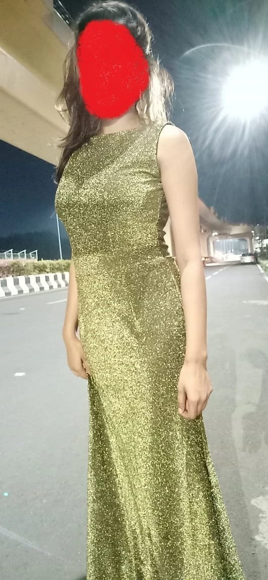 Kanika Webcam – Indian escort in Bangalore — 4 / 5