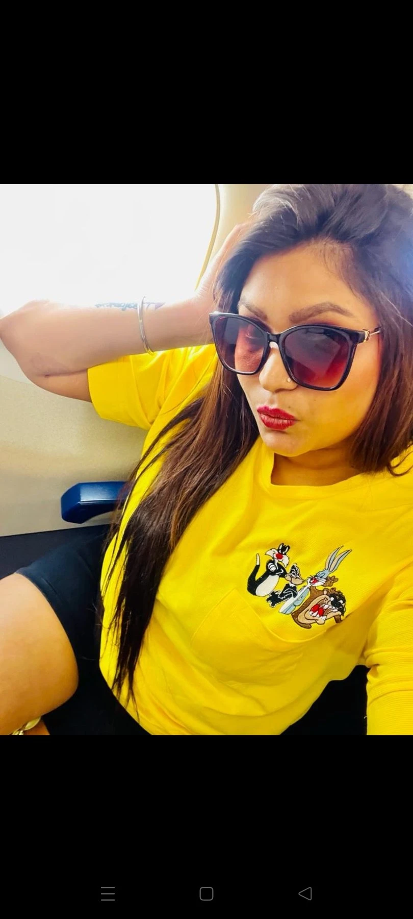 Nia Sharma – Indian escort in Candolim, Goa — 2 / 4