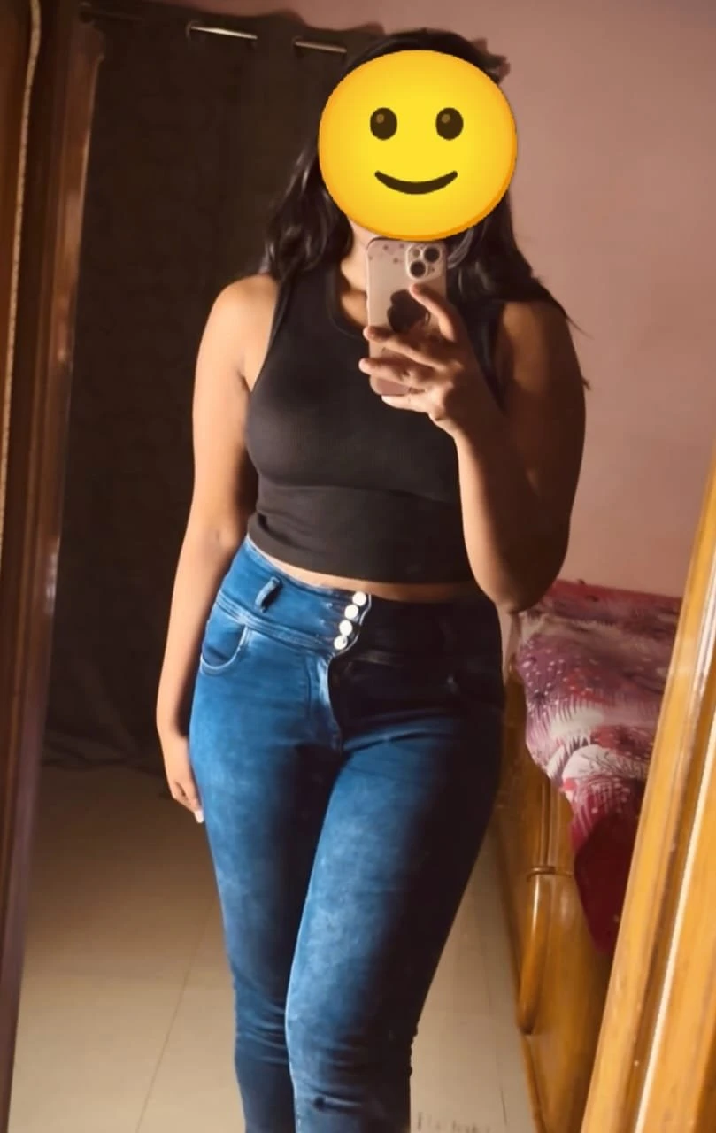 Sanvi(24@7) – Indian escort in Bangalore — 3 / 4