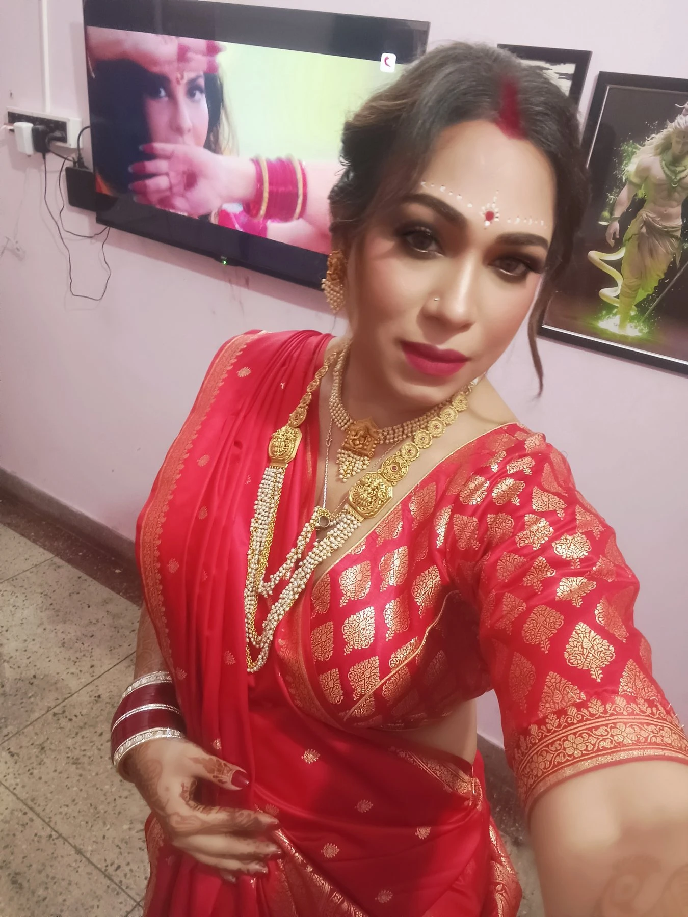 Big boobs 🧿 CAM SHOW ONLY – Indian escort in Bangalore — 7 / 31