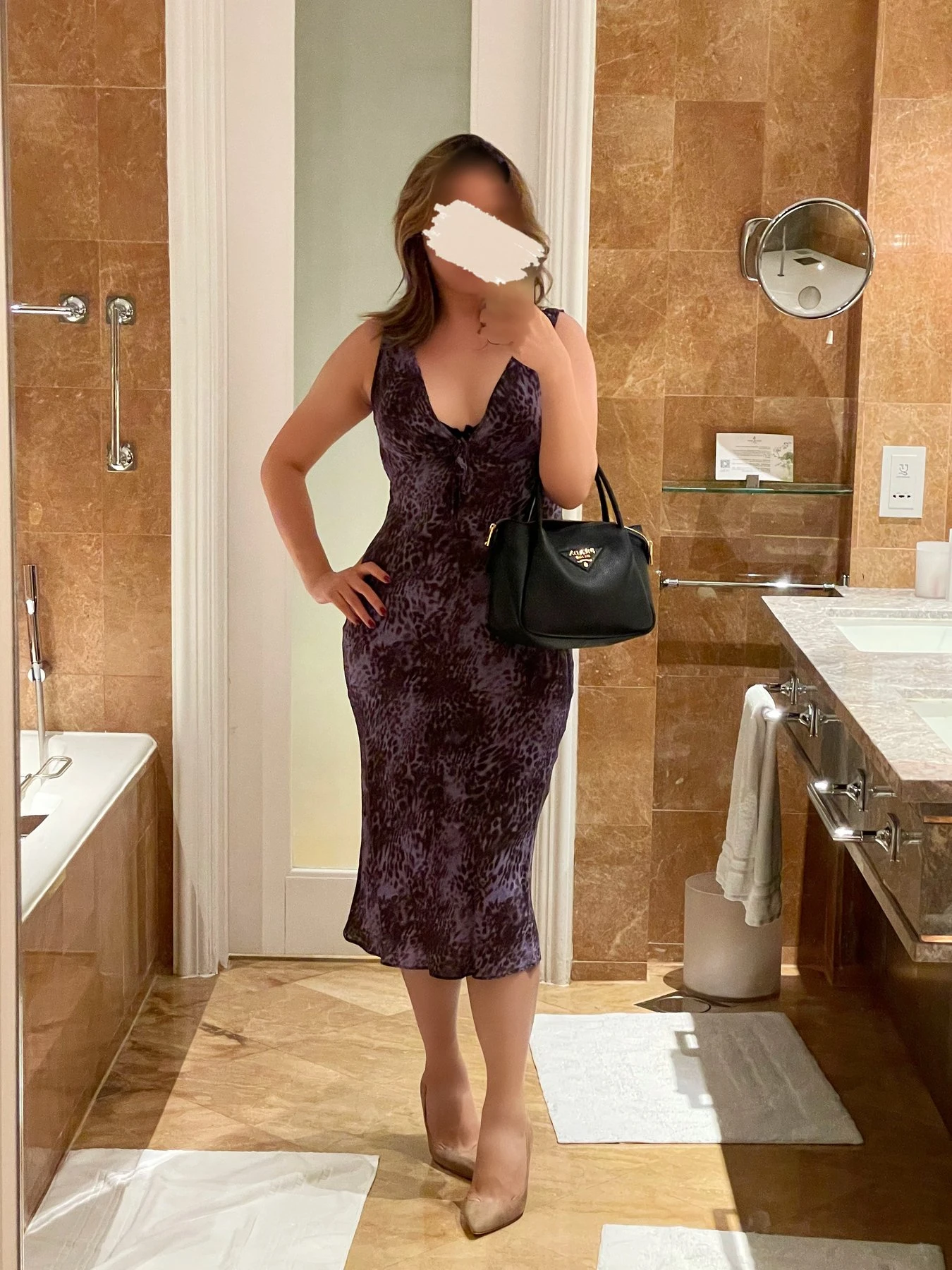 Risque Rebecca - Bubbly Eurasian charm – Singaporean escort in Hong Kong — 3 / 18
