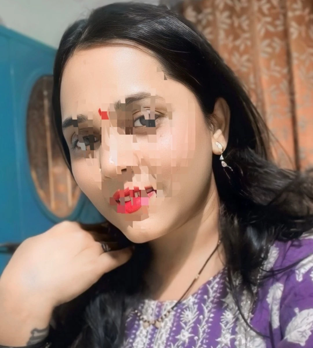 Mansi – Indian escort in Chennai — 2 / 4