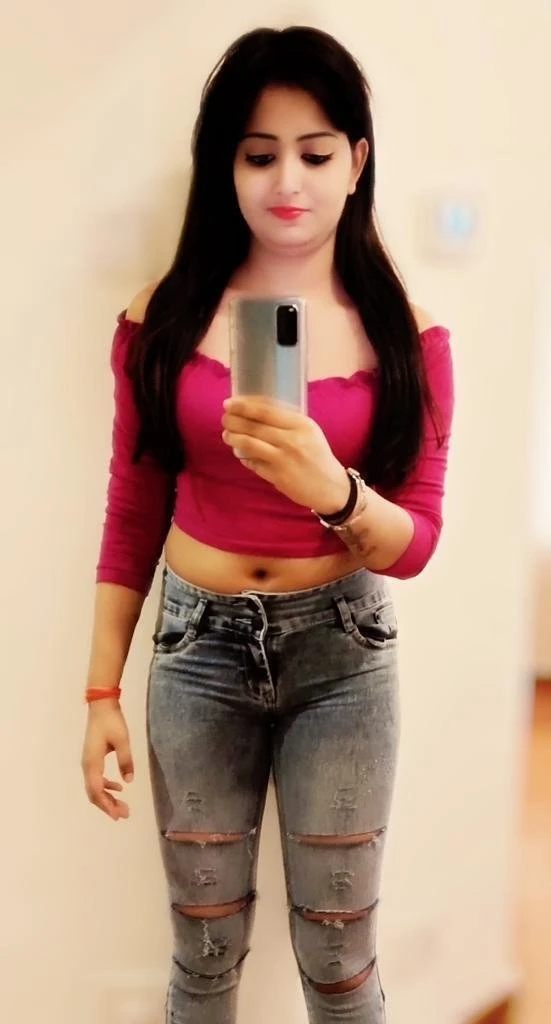 Riya escort service – Indian escort in Chennai — 1 / 5