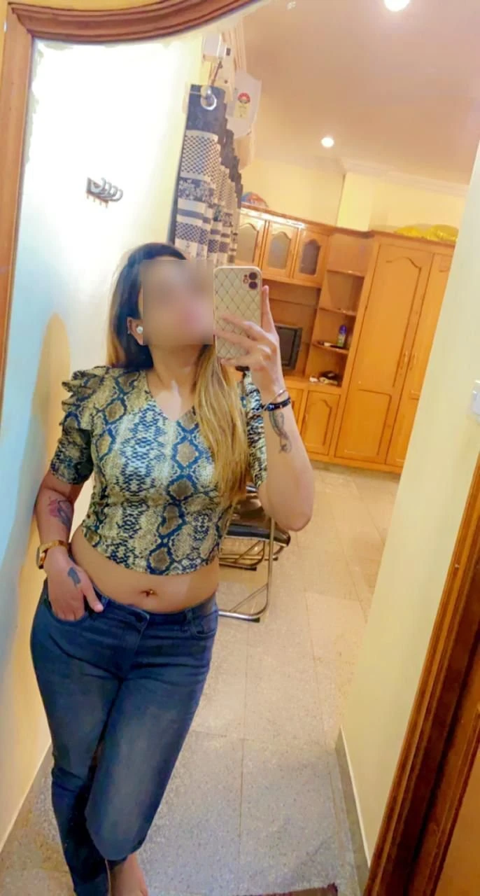 Sush here lets party today – Indian escort in Bangalore — 5 / 13