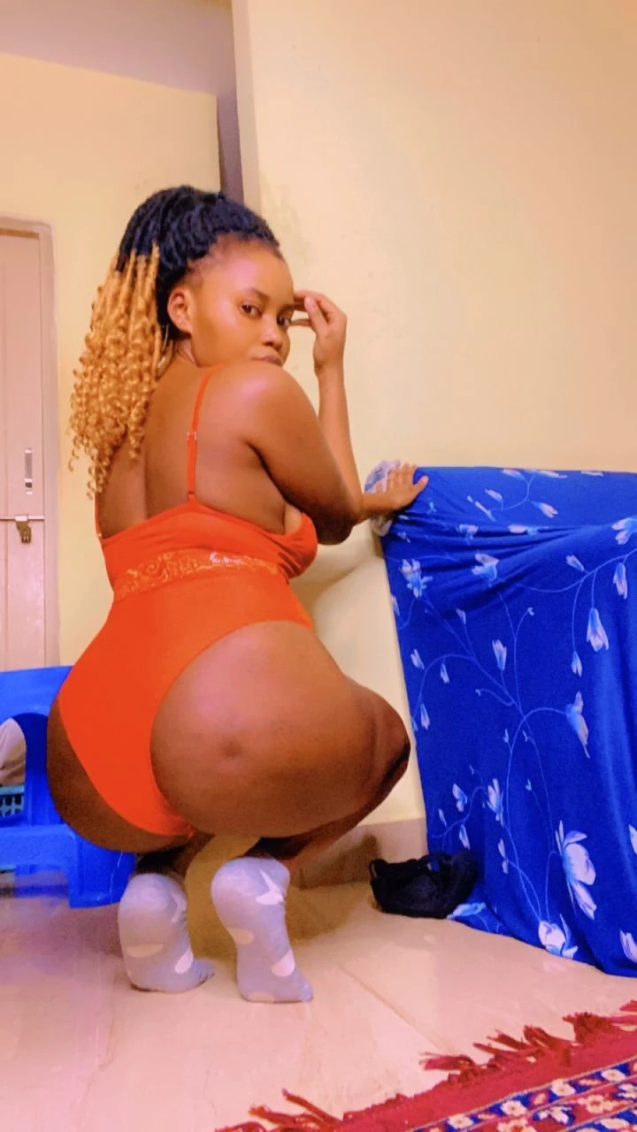 Gracia Queen in JAKKUR Bangalore – Batswana escort in Bangalore — 8 / 18