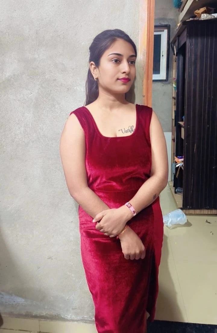 Rina – Indian escort in Dehradun, Uttarakhand — 2 / 4