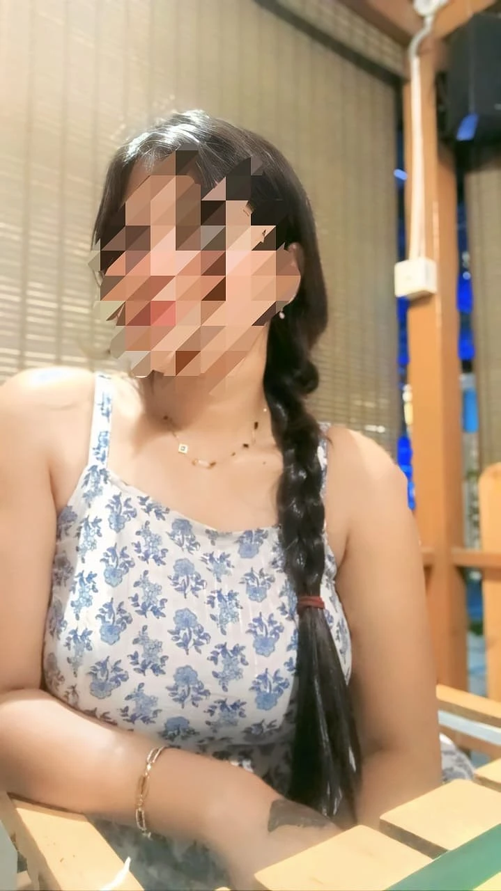 Riya {Cam&Nued video or meet service – Indian escort in Chennai — 5 / 6