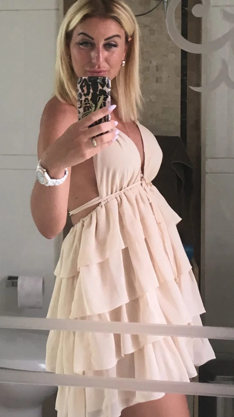 Nicole – escort in Hong Kong, Escort, Hong Kong