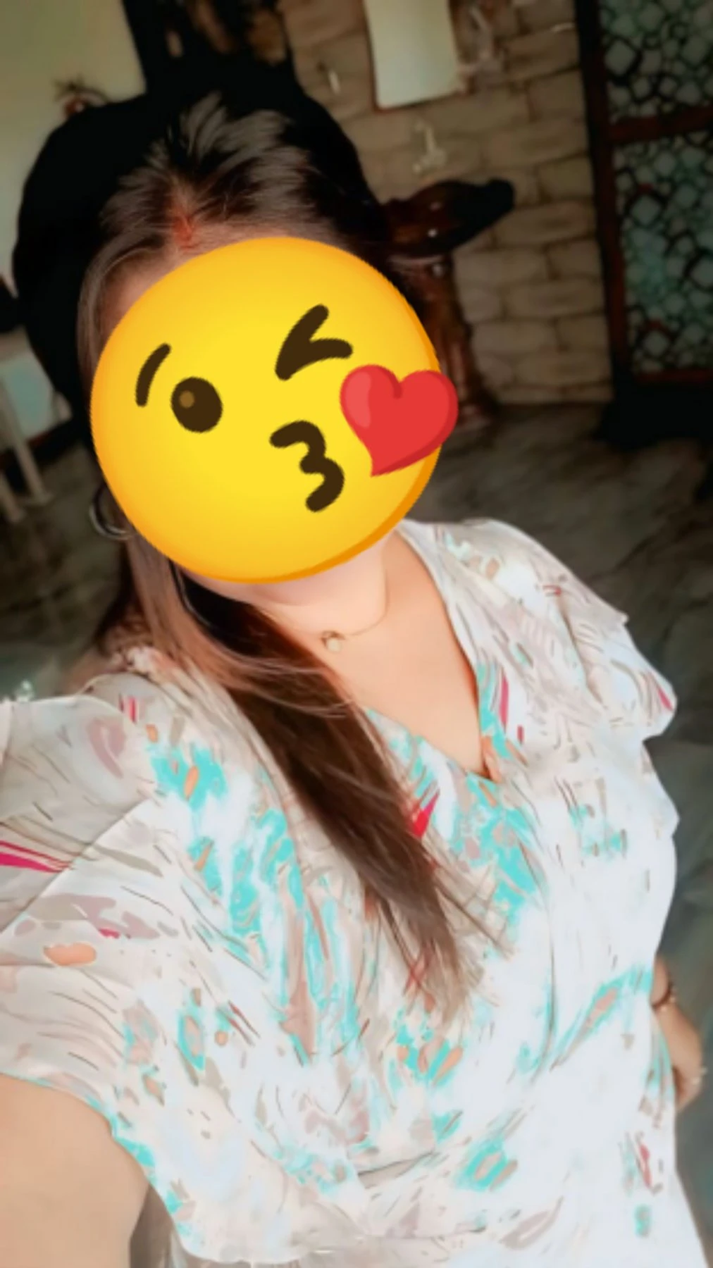 Indian'kavita bhabhi only hotal meeting – Indian escort in Ahmedabad — 2 / 3