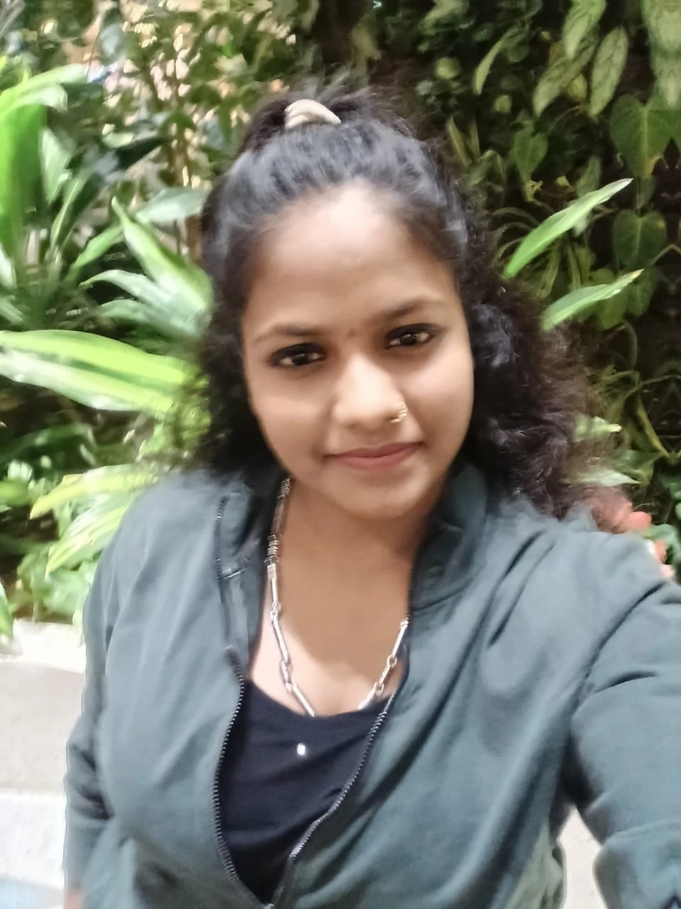 TAMIL GIRLS AND CELEBRITY & MODELS – Indian escort in Chennai — 3 / 15