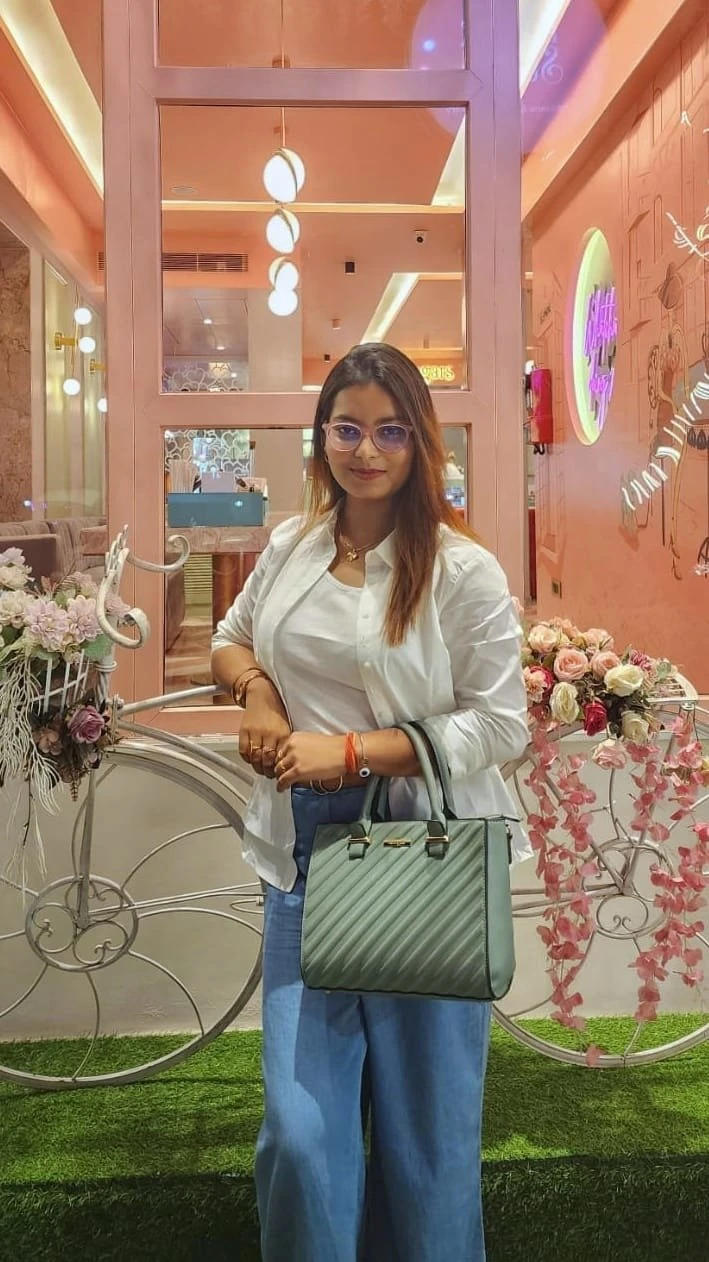 Direct Payment Hi Class Service – escort in Chennai — 1 / 2