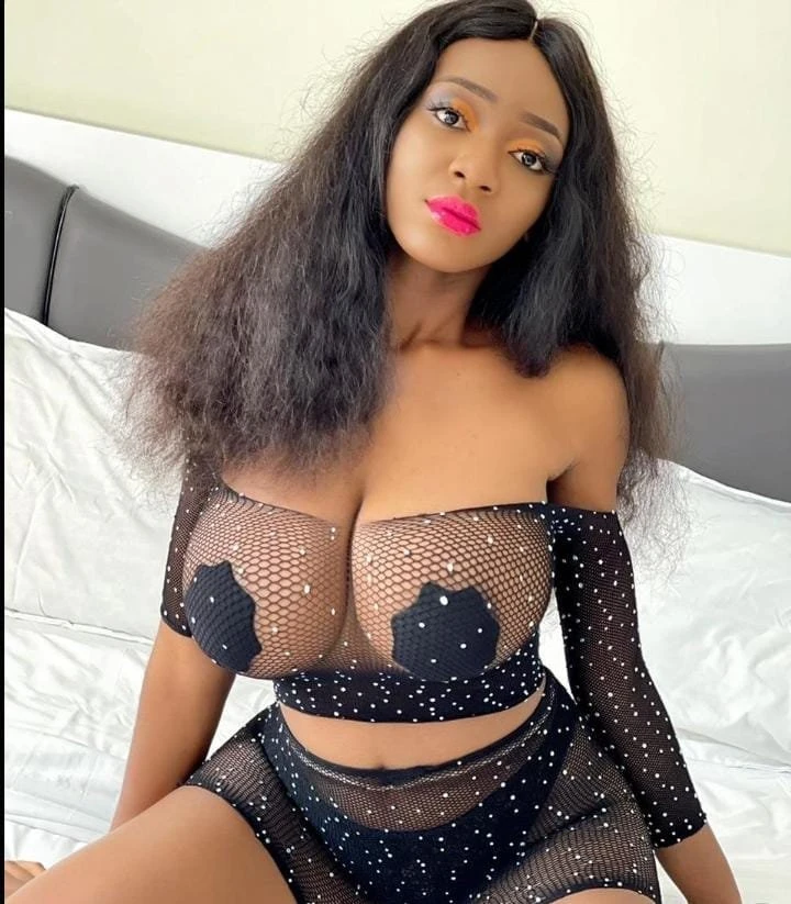 Billy – Batswana escort in Chennai — 4 / 7