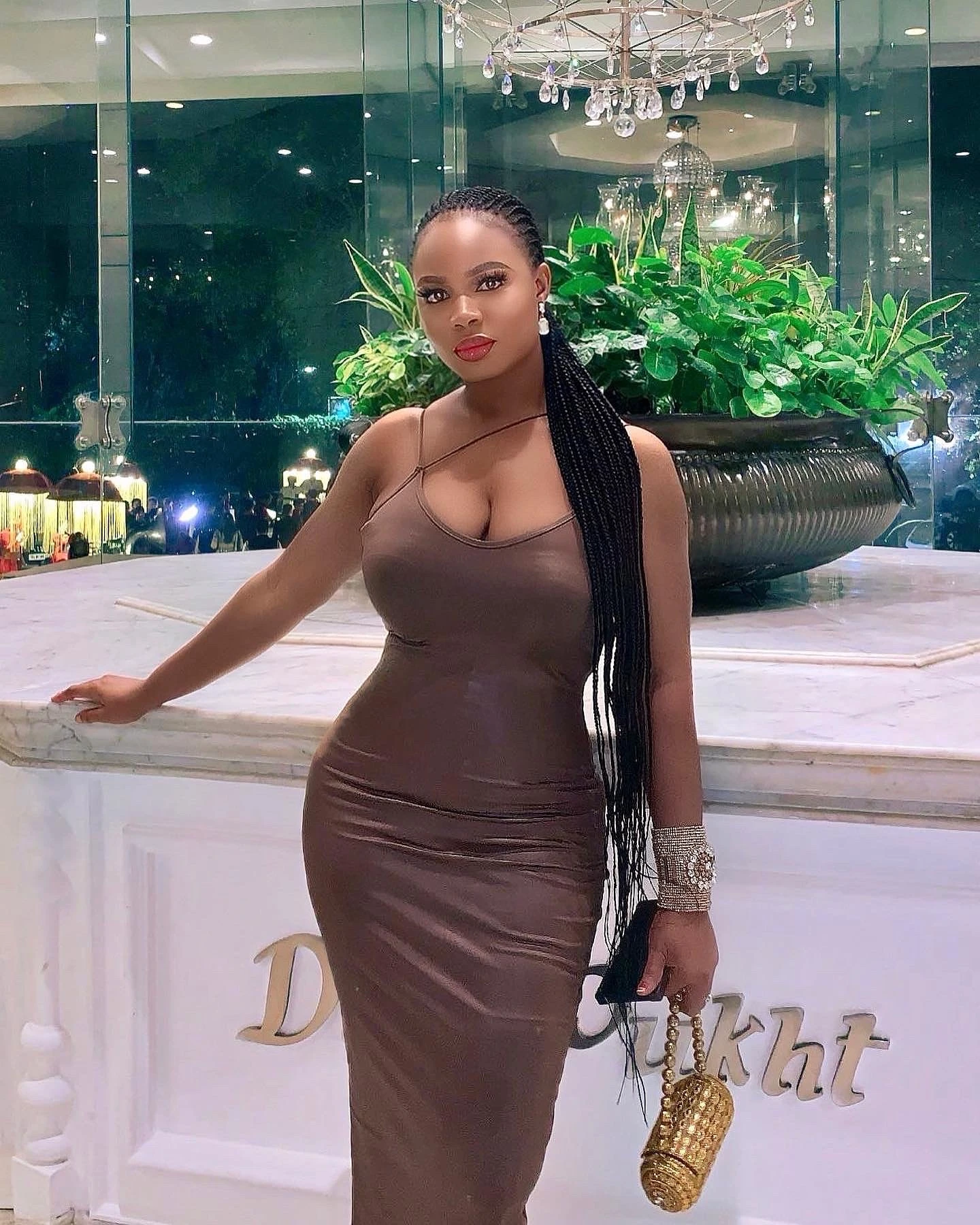 Royal – Ghanaian escort in RIshikesh — 4 / 5