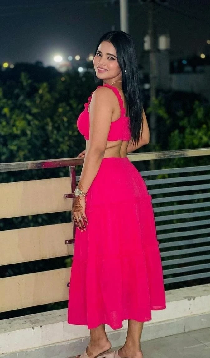 VIP ESCORT Hifi college student housewif – Indian escort in Bangalore — 2 / 7
