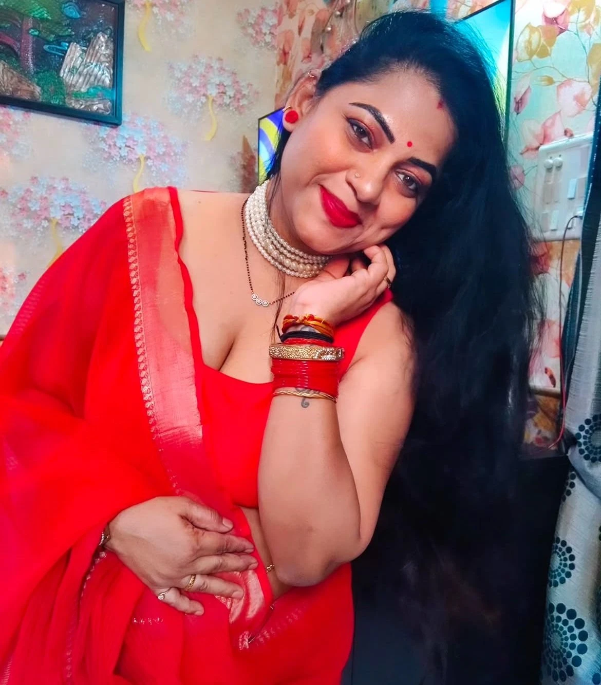 Suchitra – Indian escort in Bangalore — 5 / 7