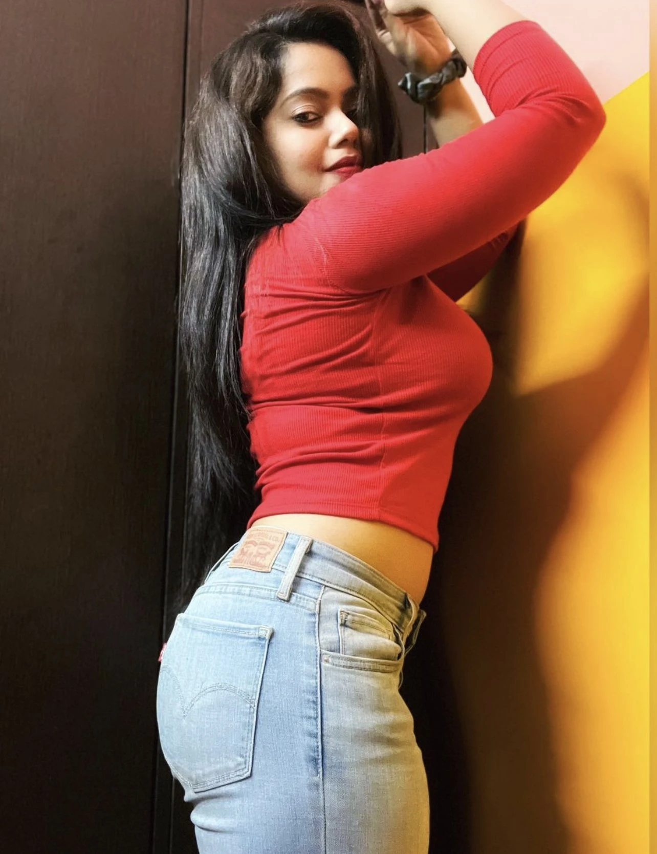 Sristi – Indian escort in Bangalore, Escort, Banga