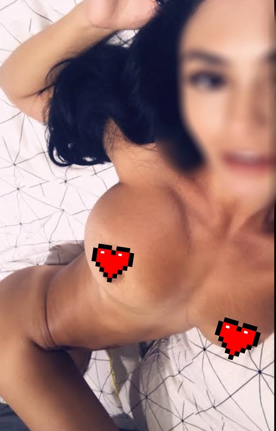 Camilla – Colombian escort in Hong Kong — 3 / 6