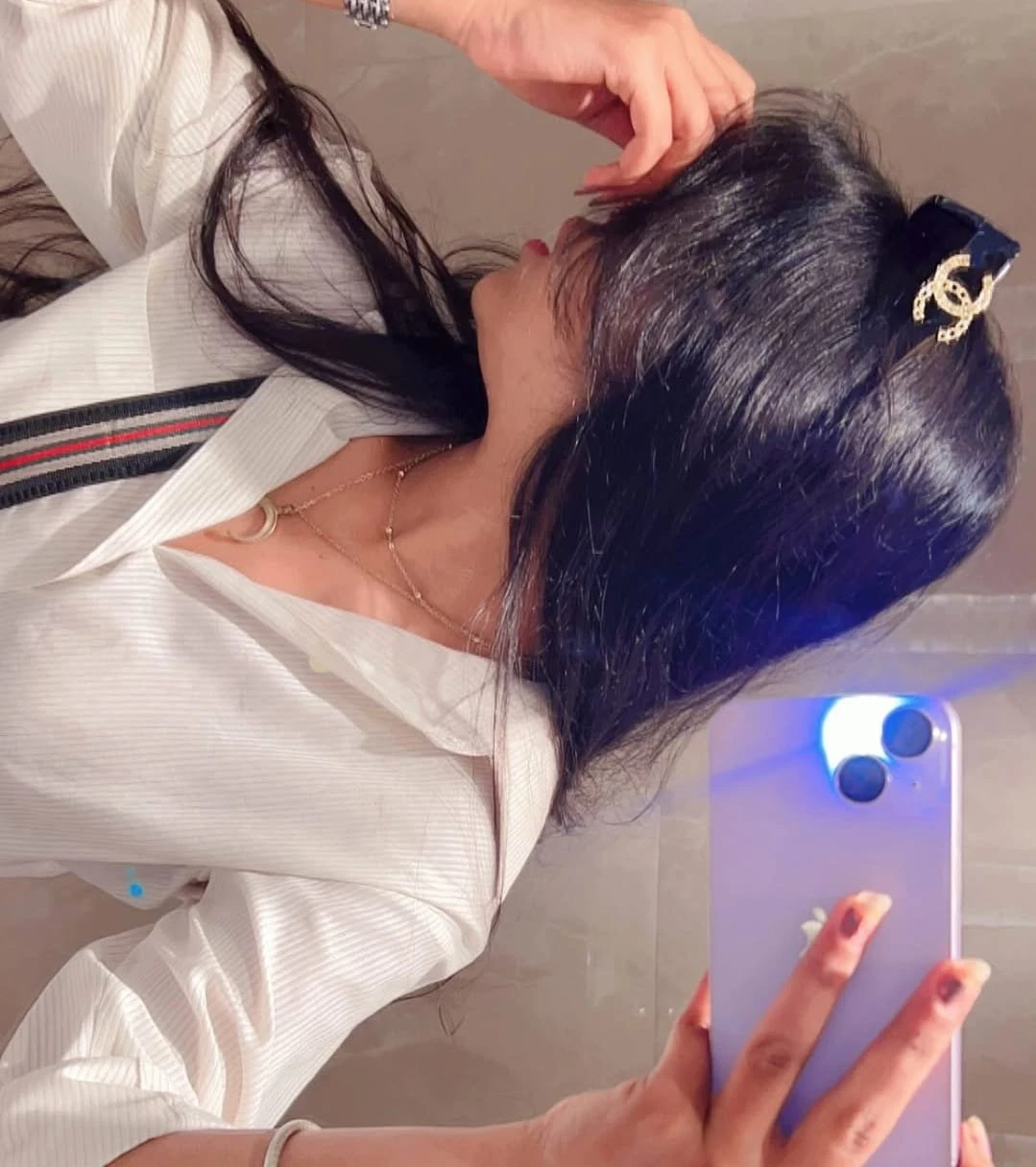 Meenakshi – Indian escort in Bangalore — 2 / 3