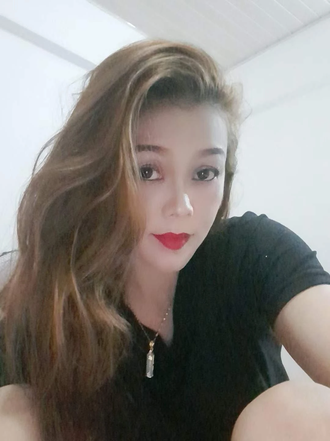 Candy Lucky – Vietnamese escort in Conakry — 2 / 6