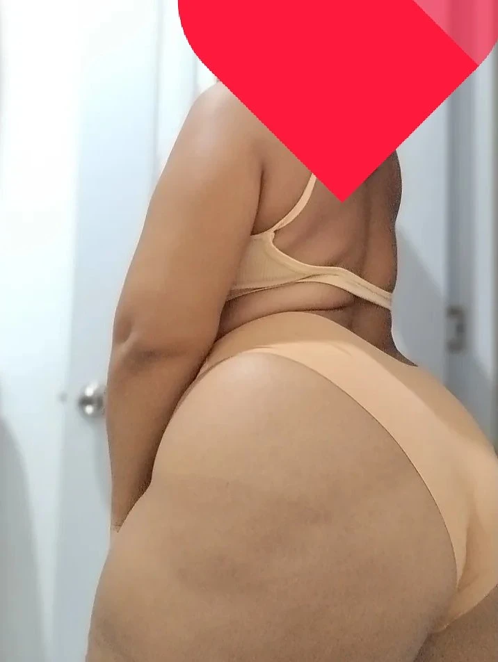 Sexy Nancy Incall & Outcall & Cam – South African escort in Bangalore — 4 / 6