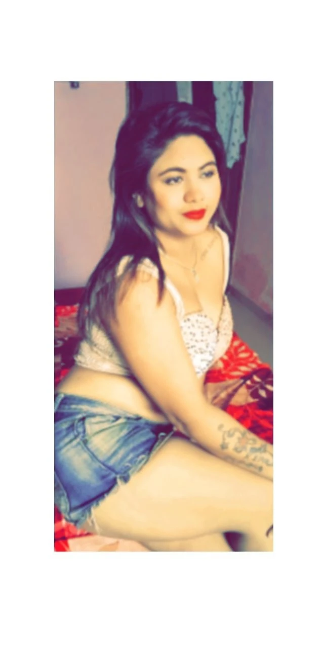 Divya – escort in Ahmedabad — 5 / 8