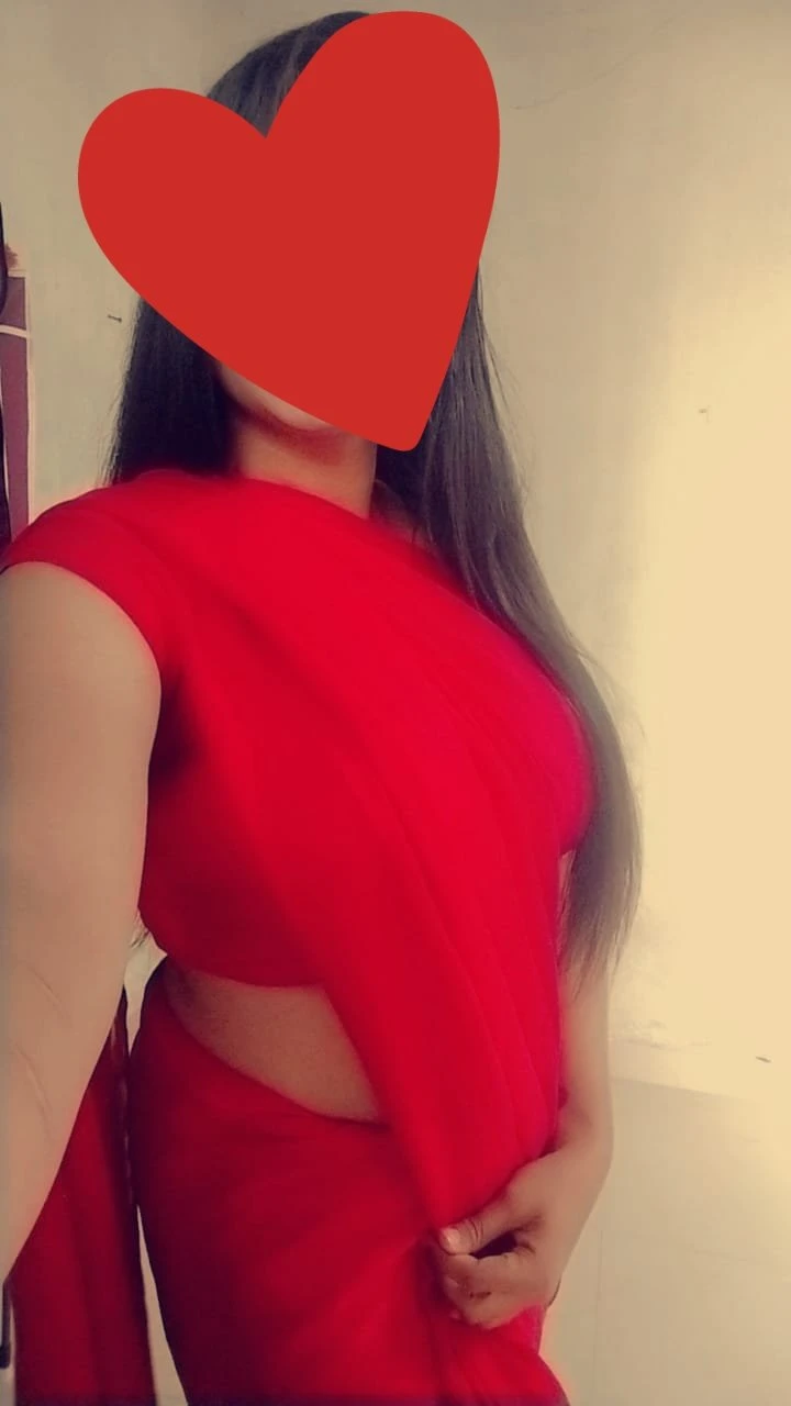 Neha – Indian escort in Bangalore — 2 / 5