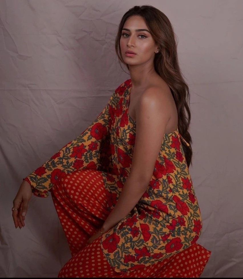 Text for Fun Independent – Indian escort in Bangalore — 2 / 3