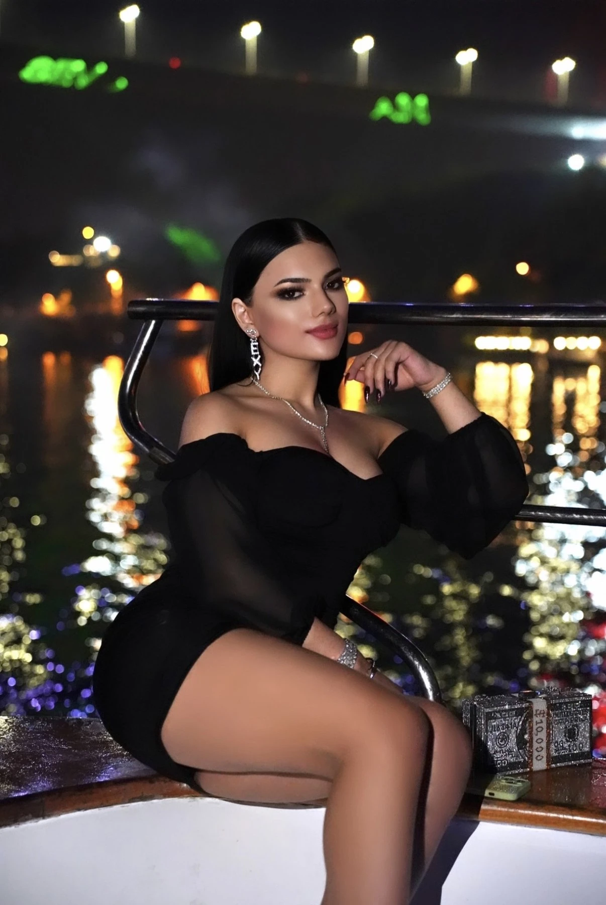 Kylie – Turkish escort in Baku — 13 / 17