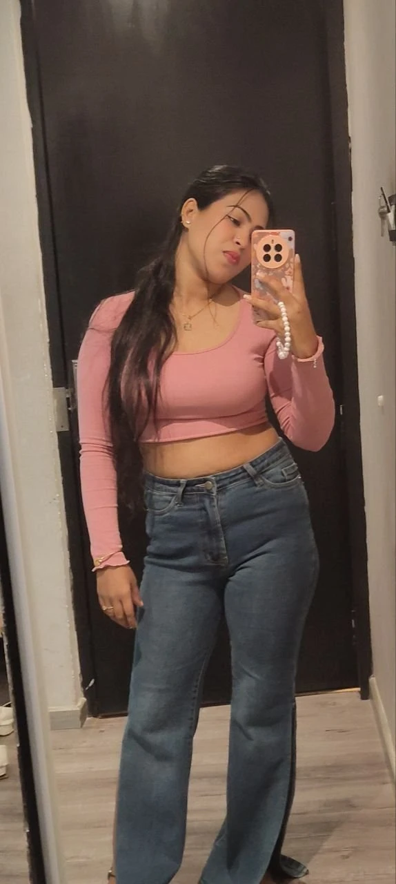 Electronic City OUTCALL service – Indian escort in Bangalore — 8 / 9