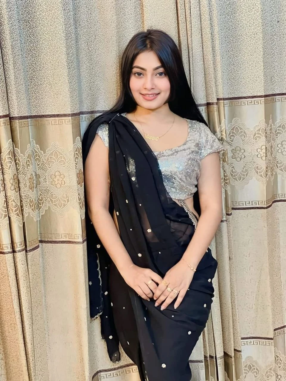 Radhika Independent Call Girl – Indian escort in Bangalore, Escort, Banga