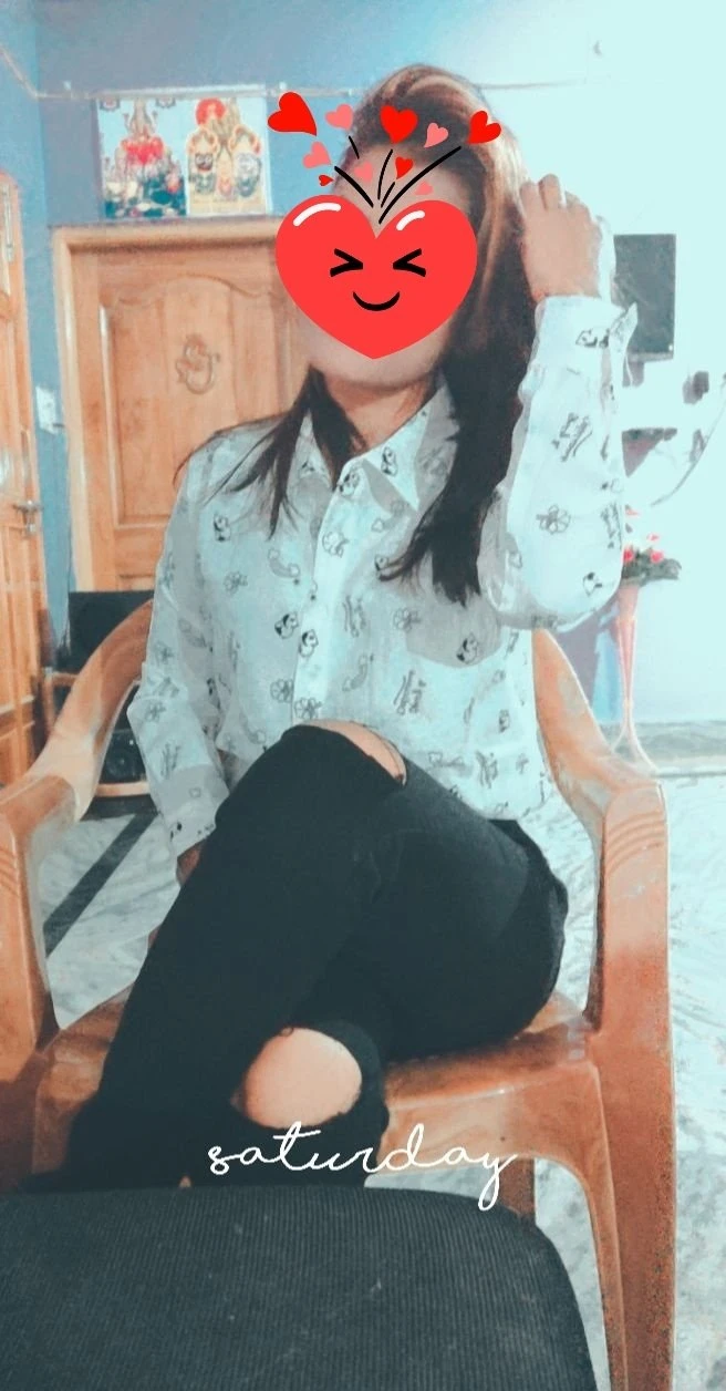 Riya Singh – Indian escort in Bangalore — 3 / 5
