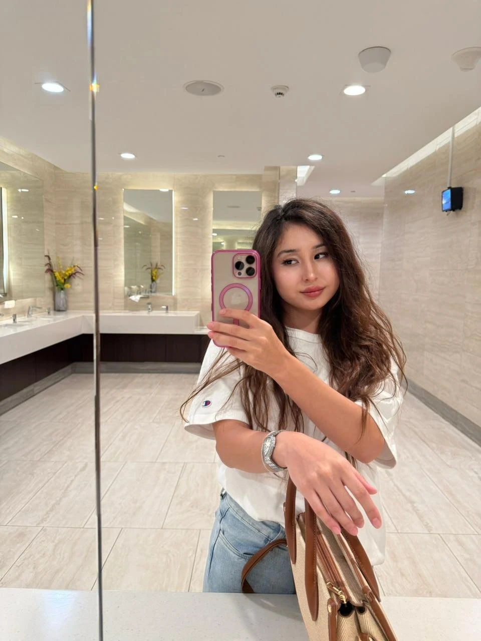 Liliya Lust Magnet – Russian escort in Hong Kong — 11 / 13